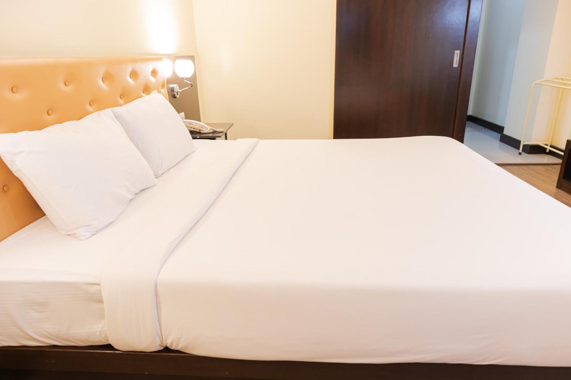 โรงแรม ซิตี้พาร์ค โคราช City Park Hotel Nakhonratchasima Екстериор снимка