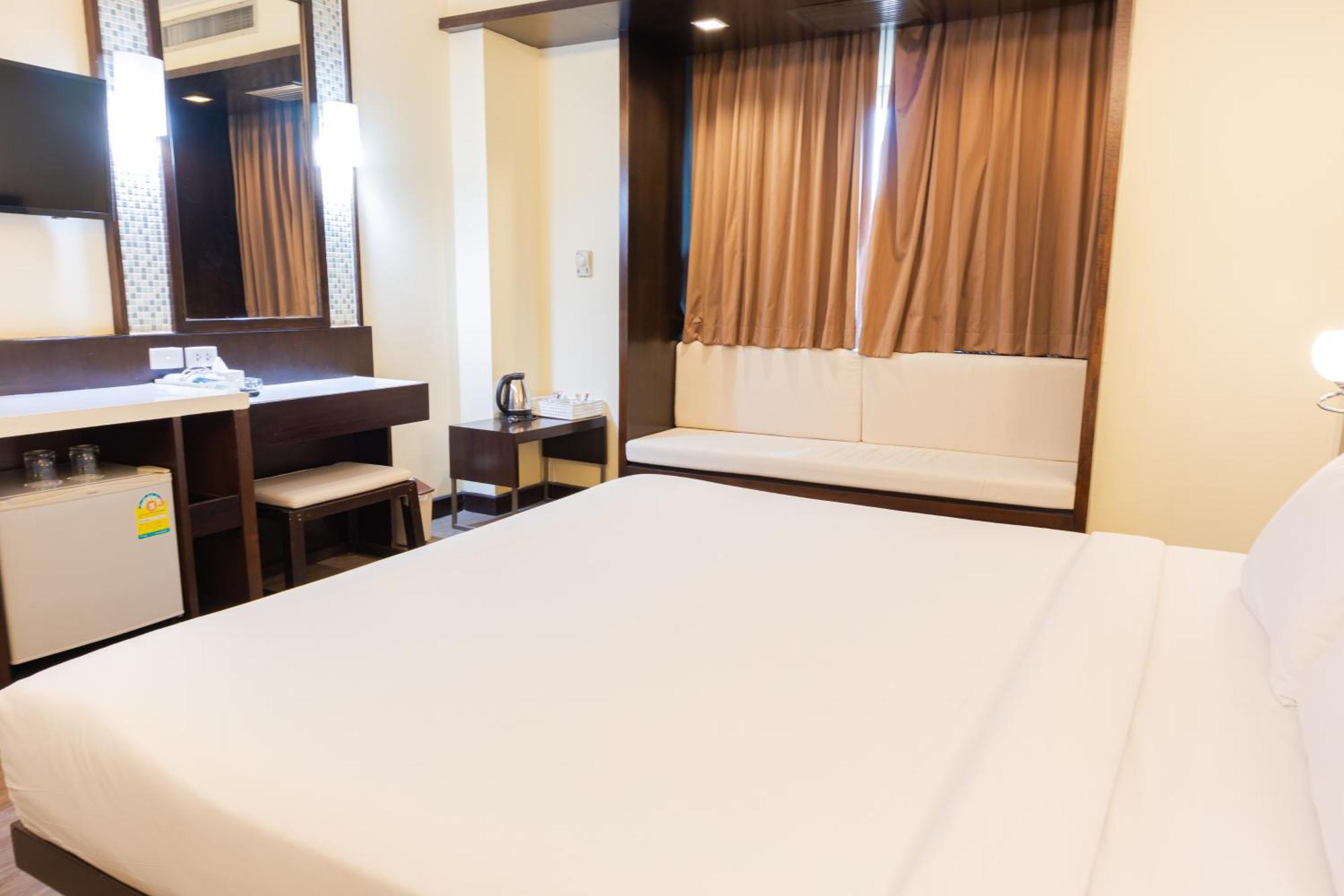 โรงแรม ซิตี้พาร์ค โคราช City Park Hotel Nakhonratchasima Екстериор снимка