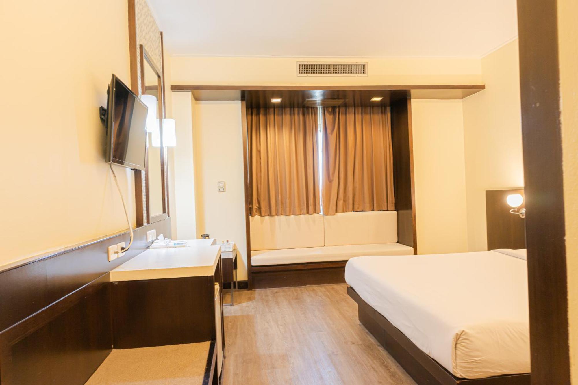โรงแรม ซิตี้พาร์ค โคราช City Park Hotel Nakhonratchasima Екстериор снимка