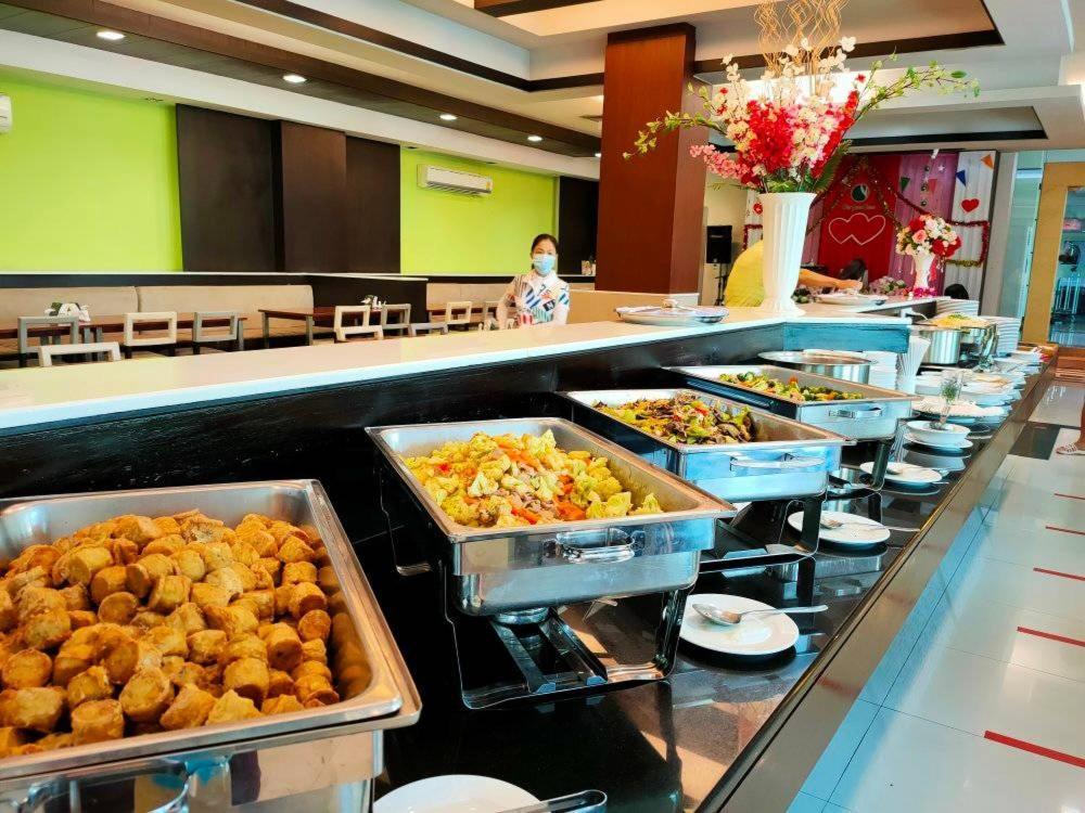 โรงแรม ซิตี้พาร์ค โคราช City Park Hotel Nakhonratchasima Екстериор снимка